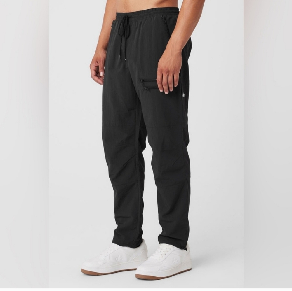 Alo Mens Black Takeaway Joggers L